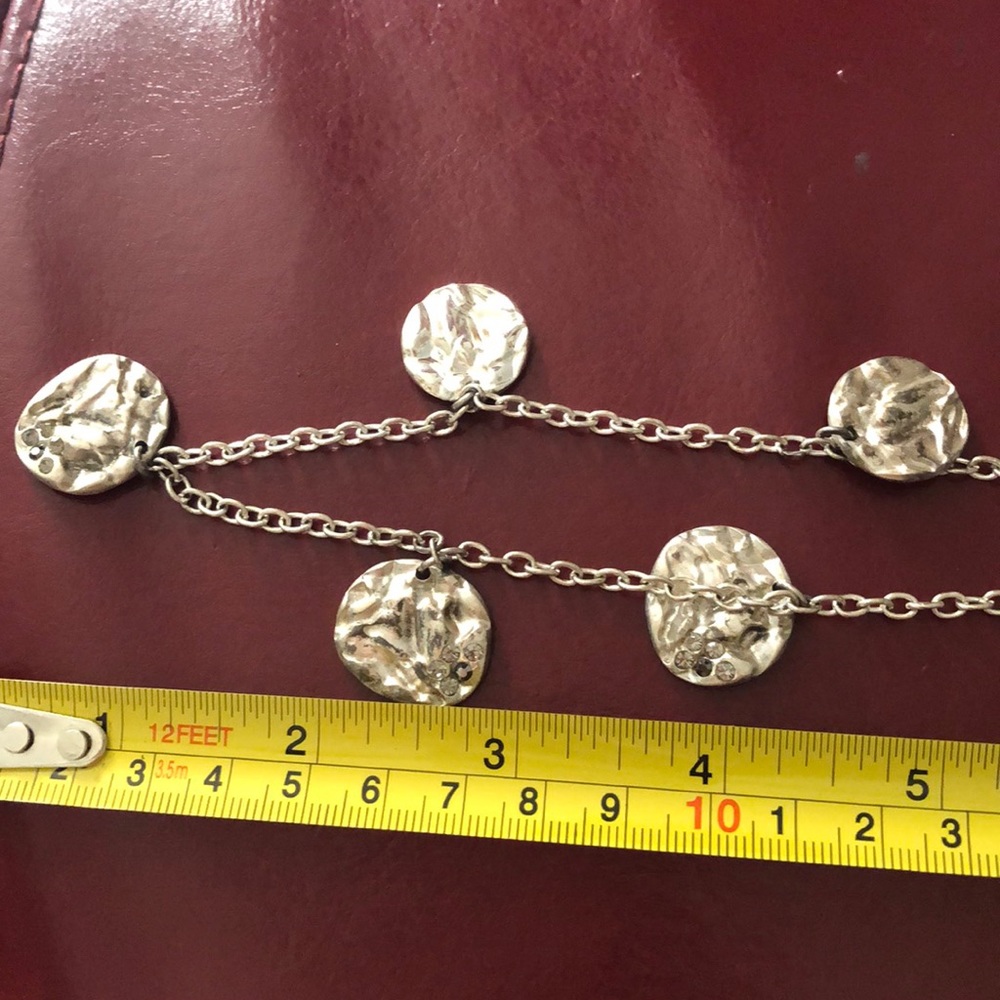 Park Lane medallion necklace - Picture 3 of 4